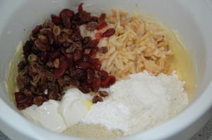 Apple and Dried Fruits with Flour and Almond Flour