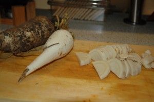 Peeled and Sliced Parsley Root