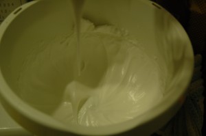 Whipped Egg Whites with Sugar and Vinegar