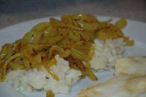 Parsley Root Mash with Onion Curry