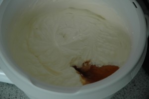 Whisked Eggs and Cream with Quince Jelly