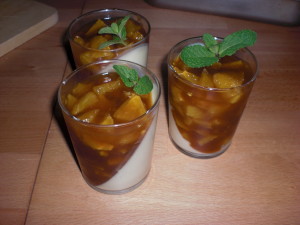 white_chocolate_panna_cotta_with_orange